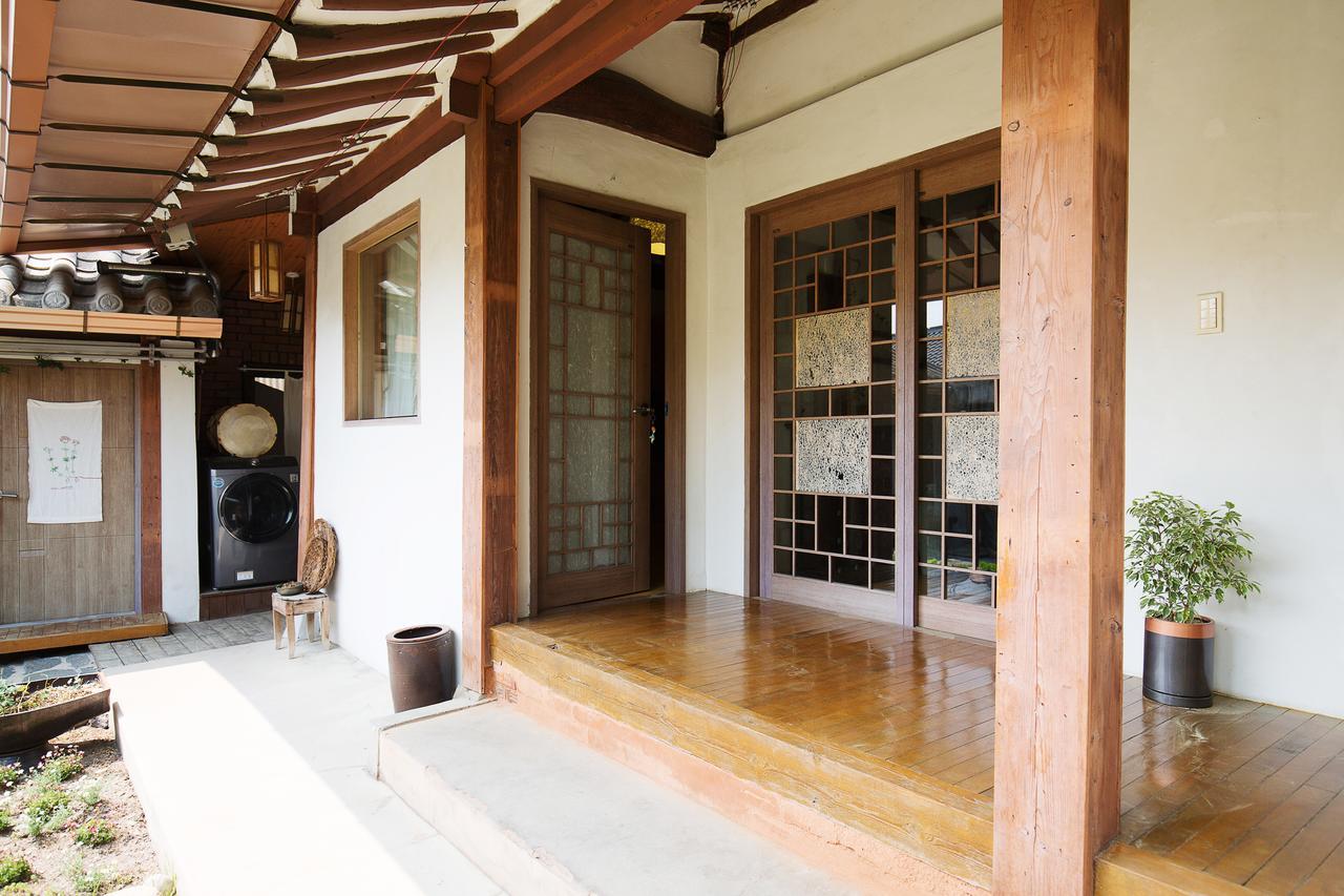 Sosohan Hanok Jeonju Exteriör bild