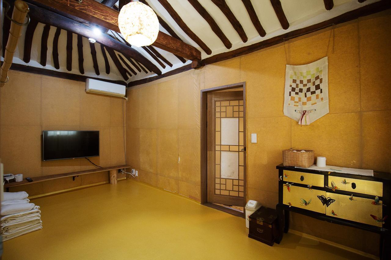 Sosohan Hanok Jeonju Exteriör bild