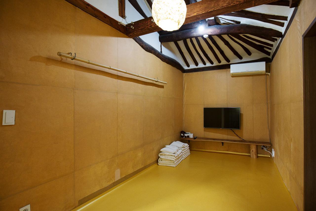 Sosohan Hanok Hotell Jeonju Exteriör bild